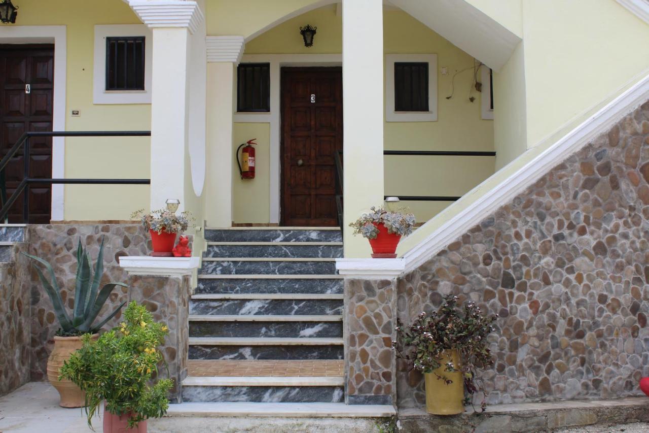 Apartamento Marina 1990 Agios Georgios Pagon Exterior foto