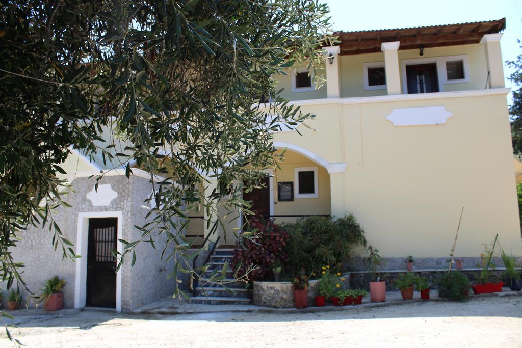 Apartamento Marina 1990 Agios Georgios Pagon Exterior foto
