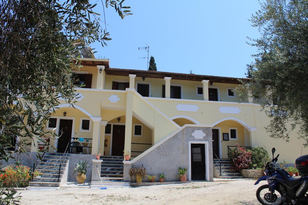Apartamento Marina 1990 Agios Georgios Pagon Exterior foto